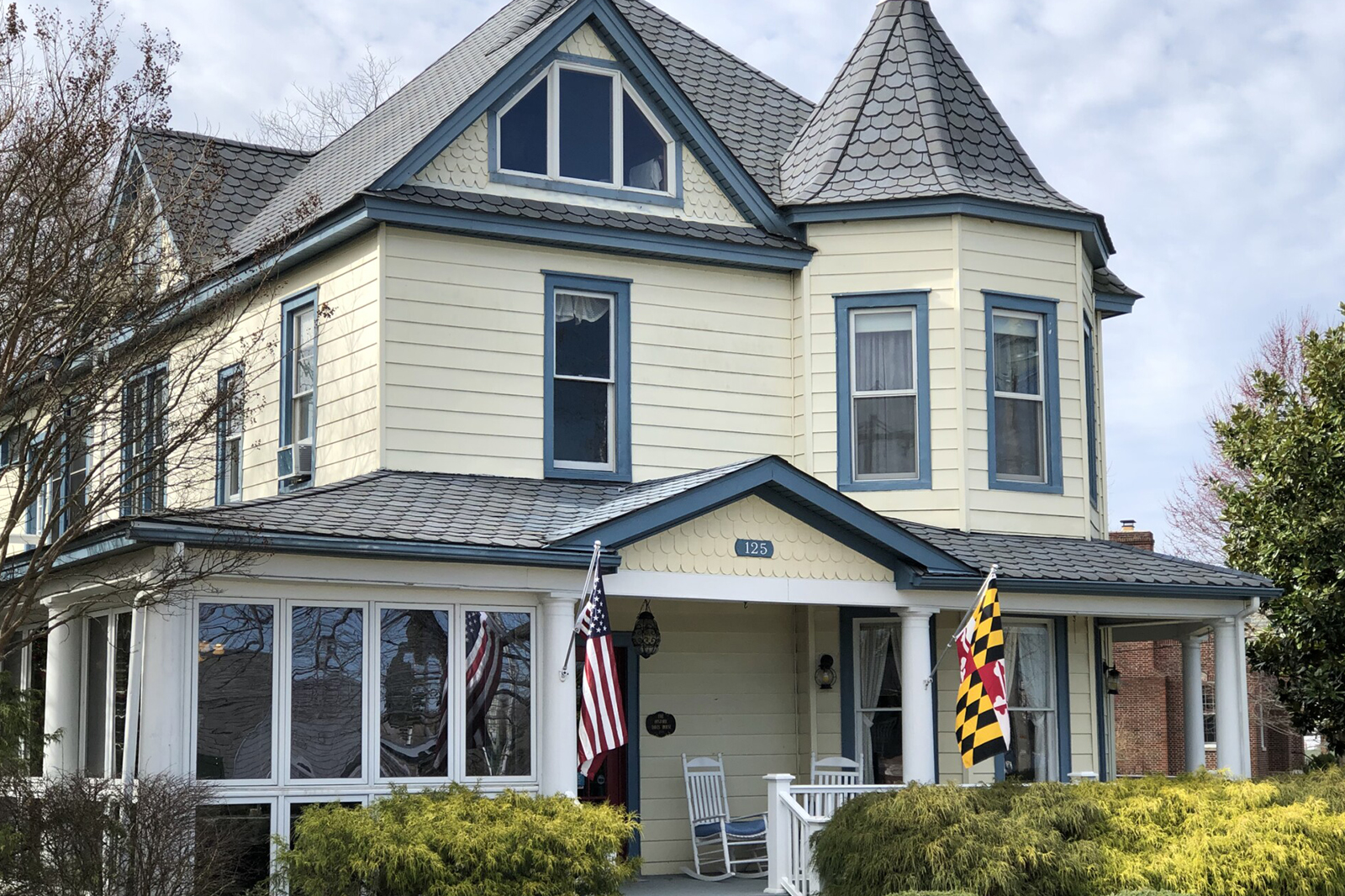 Victorian Inn - Solomons