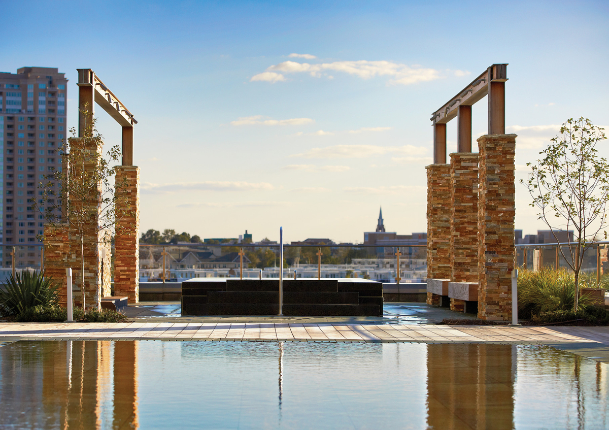 Four Season Hotel and Resort Harbor Terrace