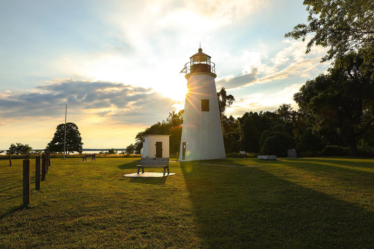 Turket Point Lighthouse