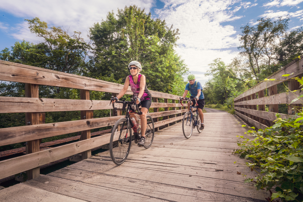 Couple biking on the Great Allegheny Passage