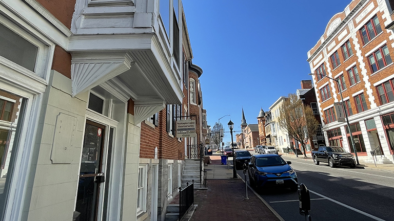 Former Hollingsworth House