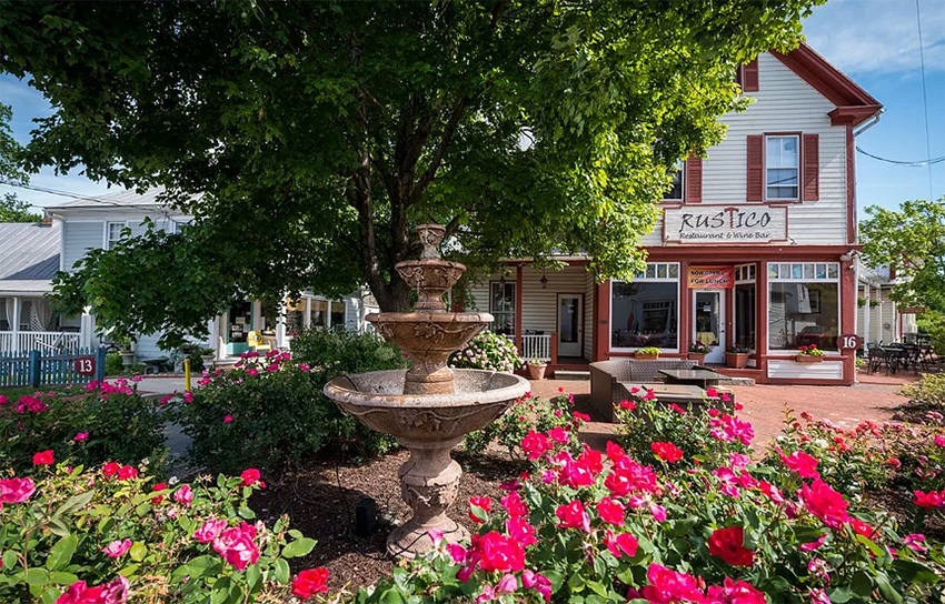 fountain, flowers and shops