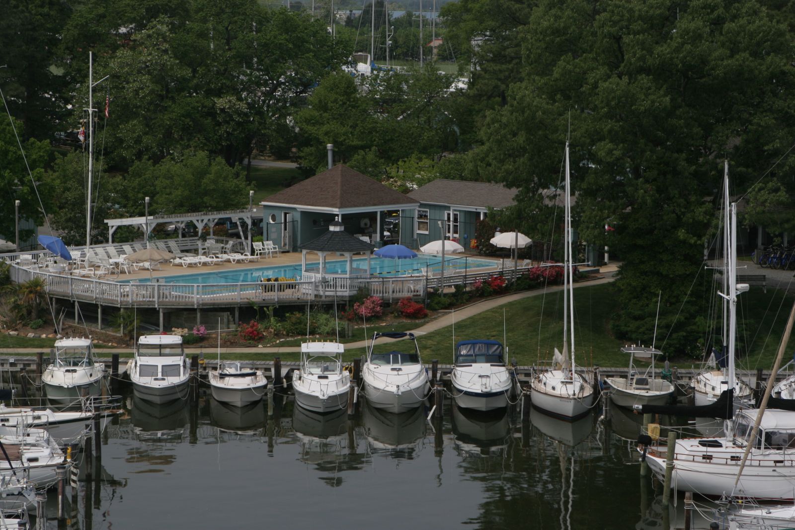 Spring Cove Marina