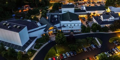 ART AND CRAFTS ACTIVITY WITH ANNA CABLE, PROPS SUPERVISOR Photo