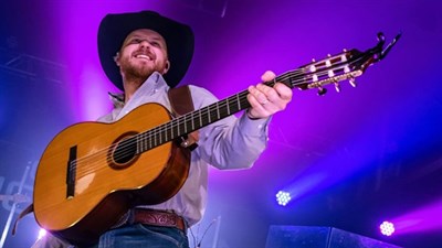Cody Johnson Photo