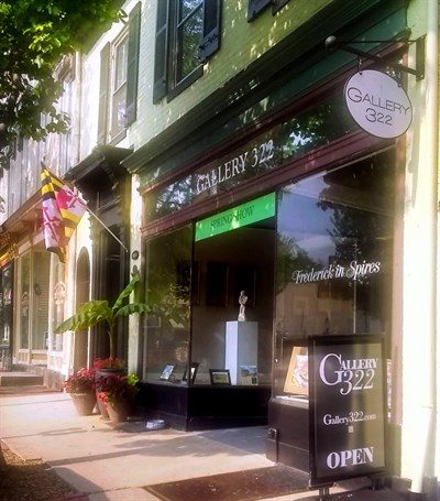 Gallery 322 exterior Photo