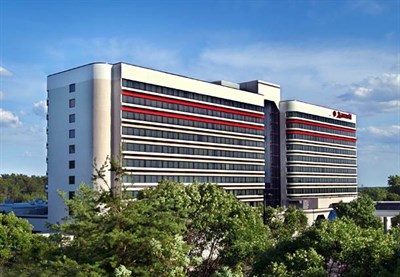 BWI Airport Marriott exterior view Photo