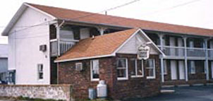 Paddlewheel Motel Photo