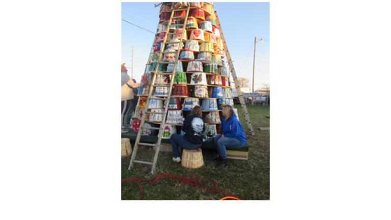 Waterman's Crab Basket Christmas Tree, Kent Narrows