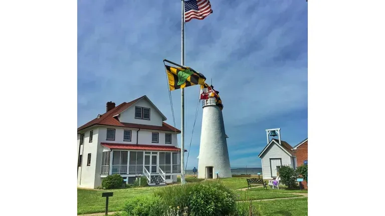 Cove Point Lighthouse