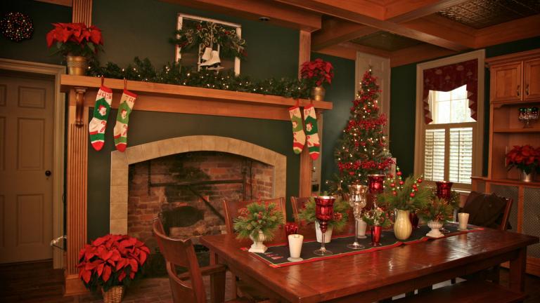Candlelight House Tour