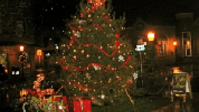 Town of Berlin Christmas tree and bike during Victorian Christmas