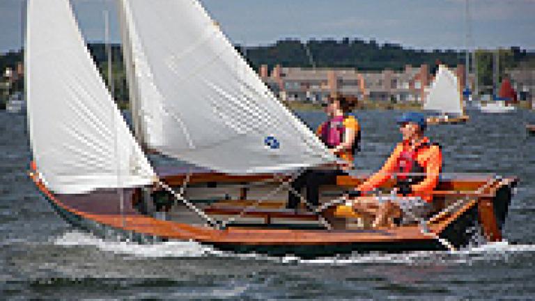 Couple sailing during the Mid-Atlantic Small Craft Festival