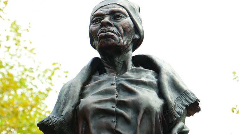 sculpture of Harriet Tubman