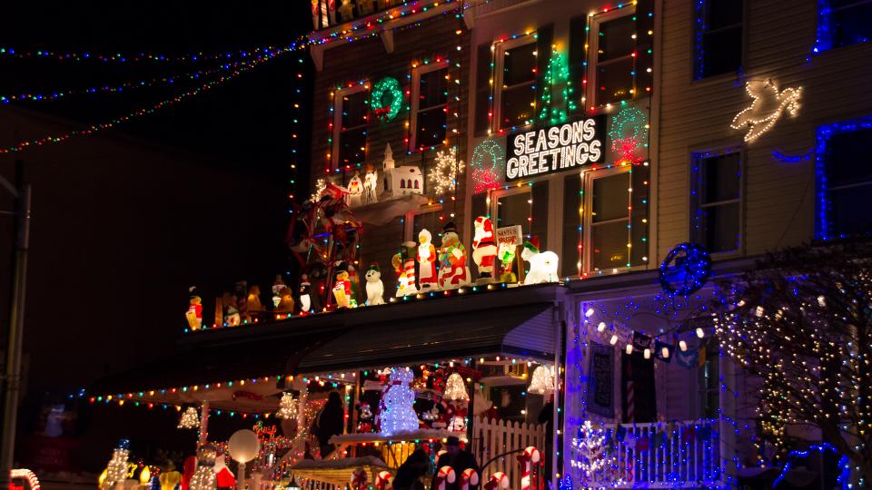 Maryland Holiday Light Displays Visit Miracle On 34th St