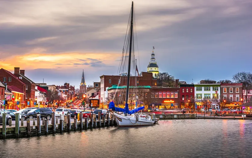 Downtown Annapolis' Ego Alley