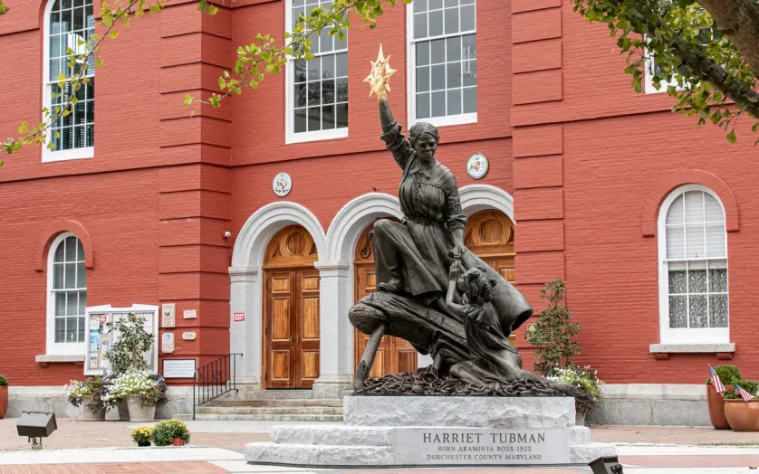 Harriett Tubman Statue
