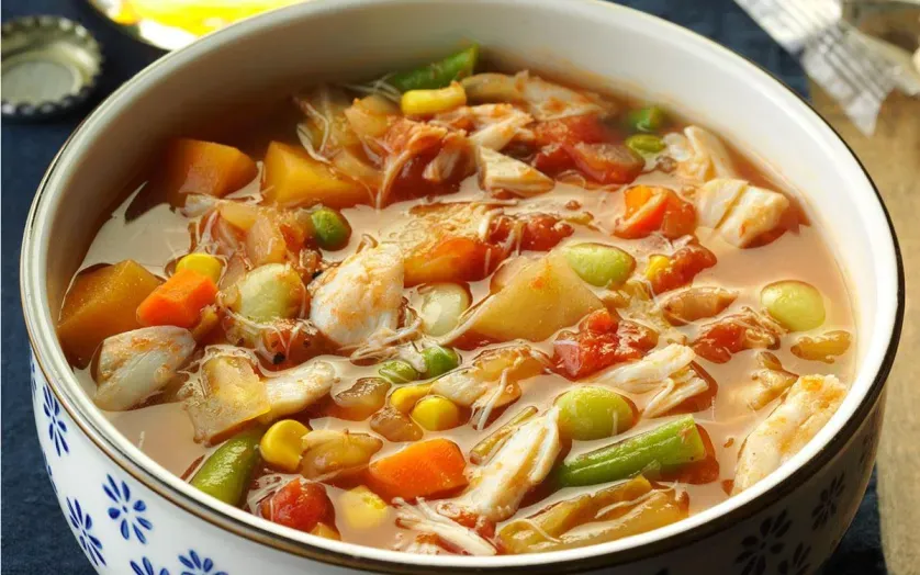 bowl of Maryland crab soup