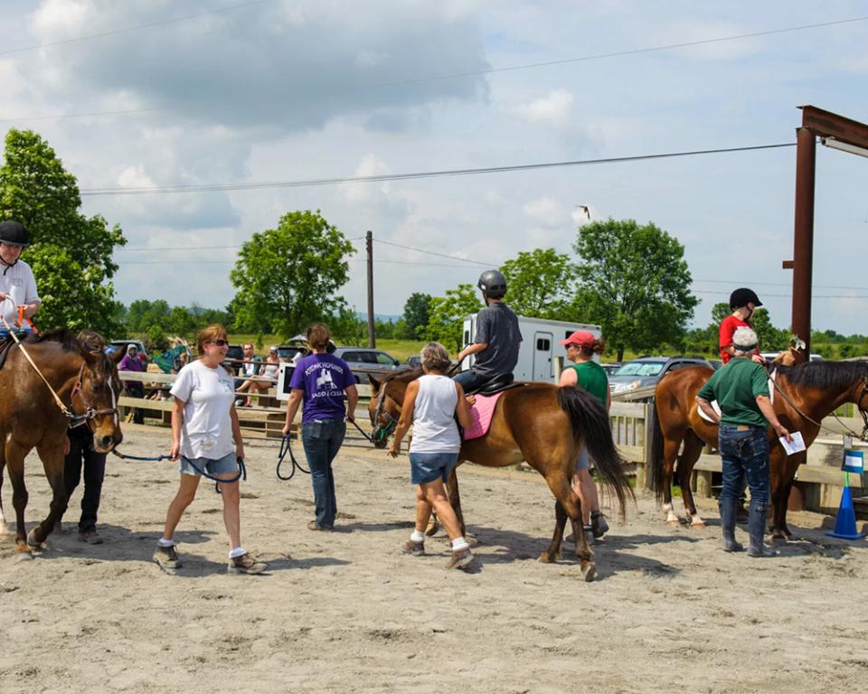 Frederick County 4H Therapeutic Riding Program