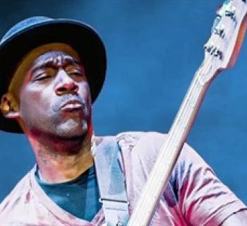 Marcus Miller Photo