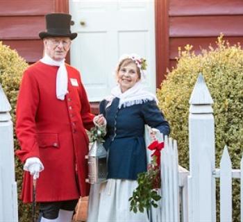 Welcome the holidays with an evening walking tour of Annapolis. Photo
