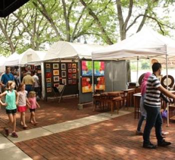 Invitational Fine Arts & Crafts Show 2023 at the Free LakeFest Weekend Photo
