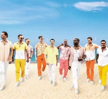 Straight No Chaser Photo