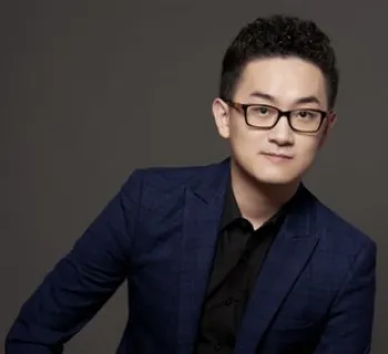Yi-Chen Feng Photo