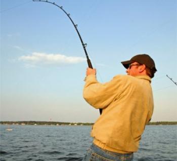 man fishing Photo