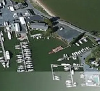 Brewer Oxford Boatyard and Marina Photo
