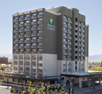 Holilday Inn Express-Owings Mills exterior Photo