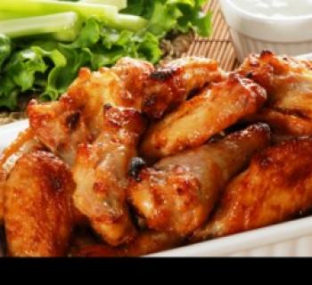 Jumbo chicken wings Photo