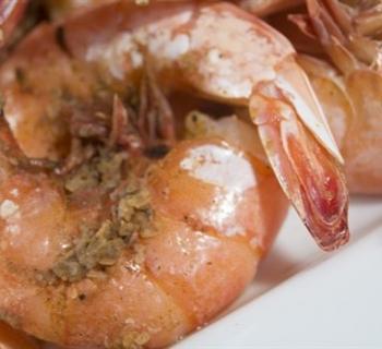 Steamed shrimp at Hooper's Crab House Photo