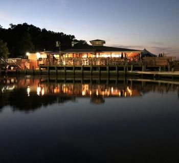 Port Tobacco Restaurant exterior night-setting view Photo