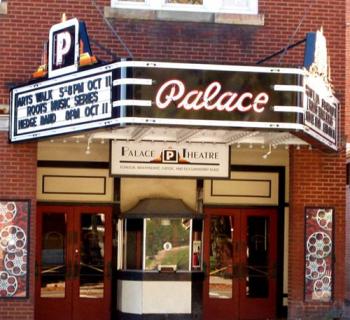 The Palace Theatre exterior view Photo