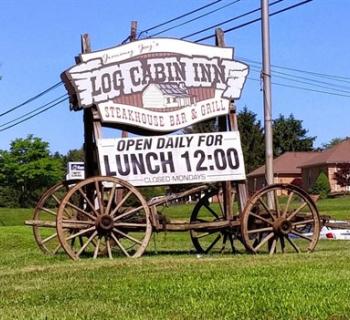 Log Cabin Inn  Photo