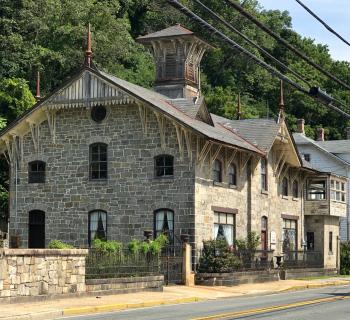 The Carriage House Photo