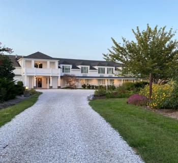 The Tilghman Island Inn  Photo