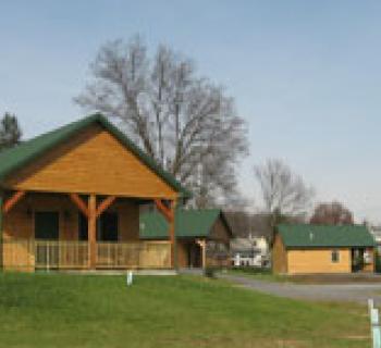 Image of 7 Cabins Lodge Photo