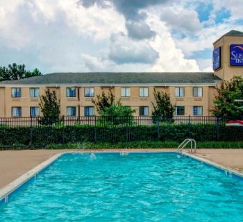Sleep Inn-Rockville/Shady Grove exterior pool Photo