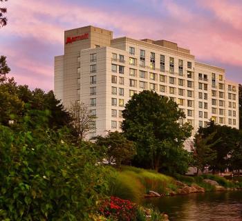 Gaithersburg Marriott Washingtonian Center exterior view Photo