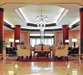 Crown Plaza-Annapolis lobby Photo