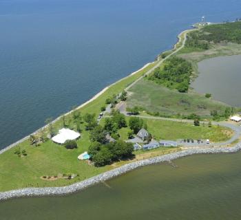 Black Walnut Point Inn Photo