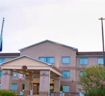 Holiday Inn Express-Pocomoke City exterior Photo