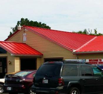 Exterior of the Cambridge Diner. Photo