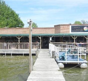 Carson's Creekside Restaurant Photo