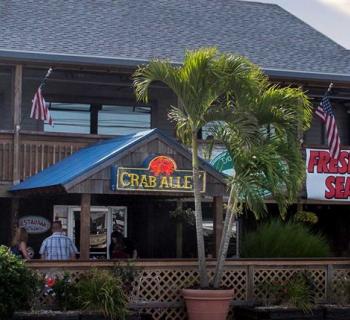 Crab Alley exterior view Photo