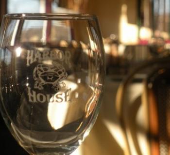 Wine glass in restaurant Photo