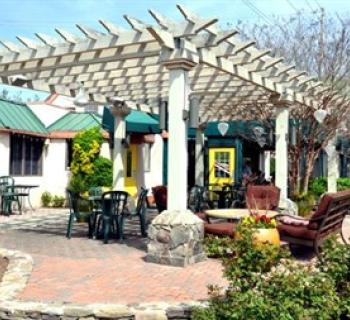 LeeLynn's Dining Room Photo