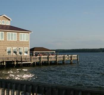 Stoney's Solomons Pier Photo